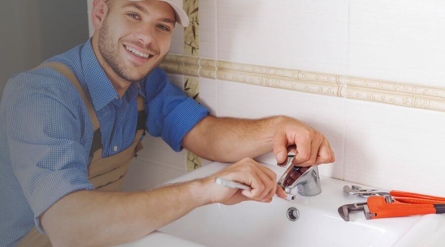 Professional clogged drains services in Crapo, MD